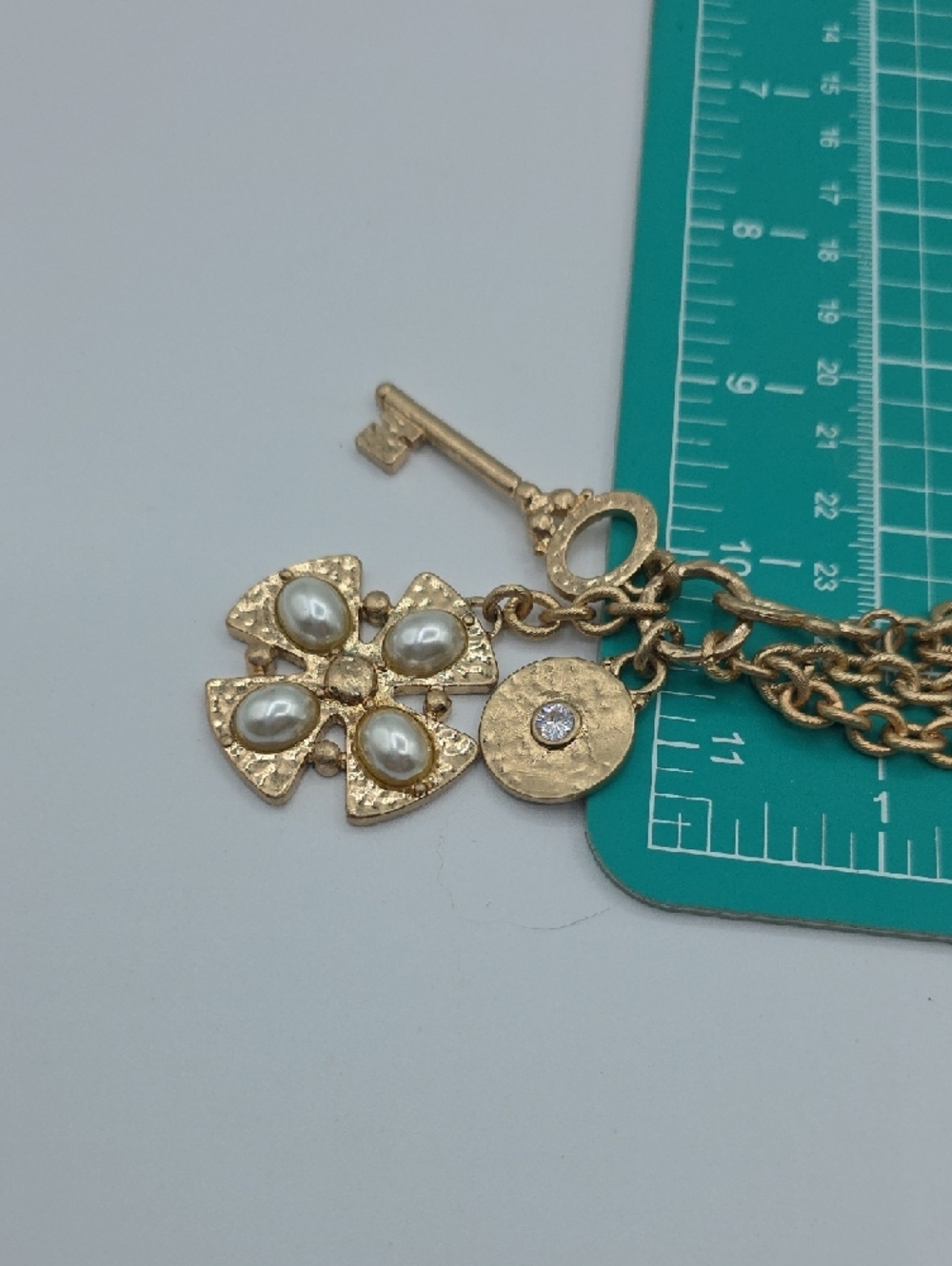 Chico's Pearl & Gold Charm Pendant Necklace - Ivory Pearls - Picture 7 of 9